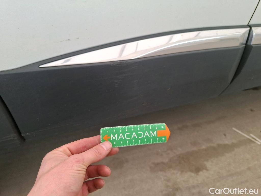  Peugeot  3008  II Allure Pack 1.5 HDi 130CV BVA8 E6d #21