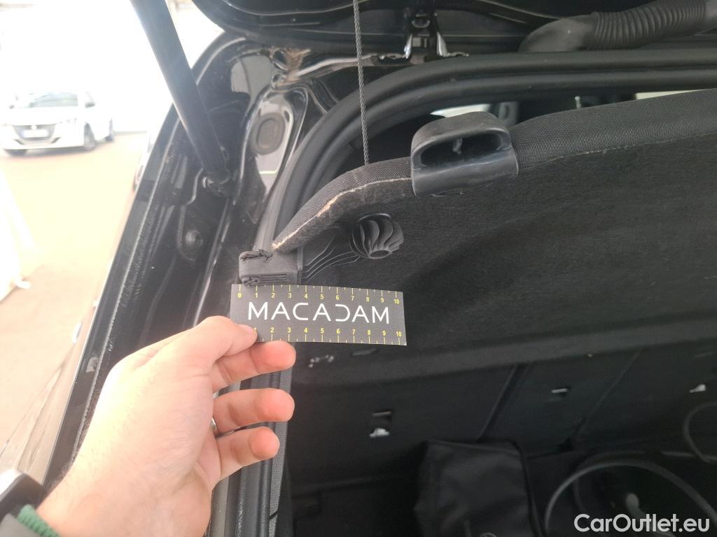  Mercedes  GLA MERCEDES-BENZ  / 2020 / 5P / SUV 1.3  250 e BUSINESS LINE DCT #56