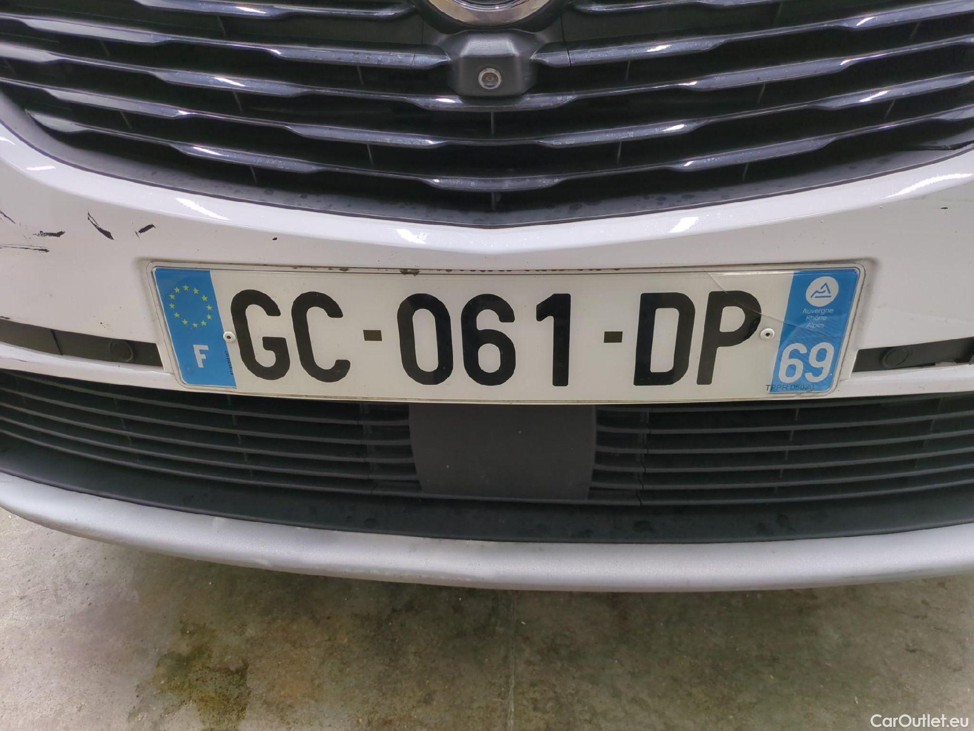  Opel   Grandland X Grandland X Elegance Business 1.2 Turbo 130CV BVA8 E6d #38