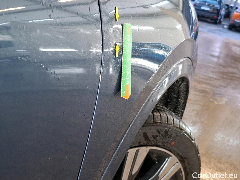  Ford  Kuga FORD  / 2019 / 5P / SUV 2.5 190 hybrid Flexifuel Pshift Vignale #11