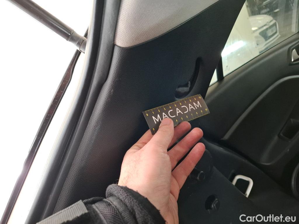  Hyundai  i20  Intuitive 1.2 85CV BVM5 E6 #15