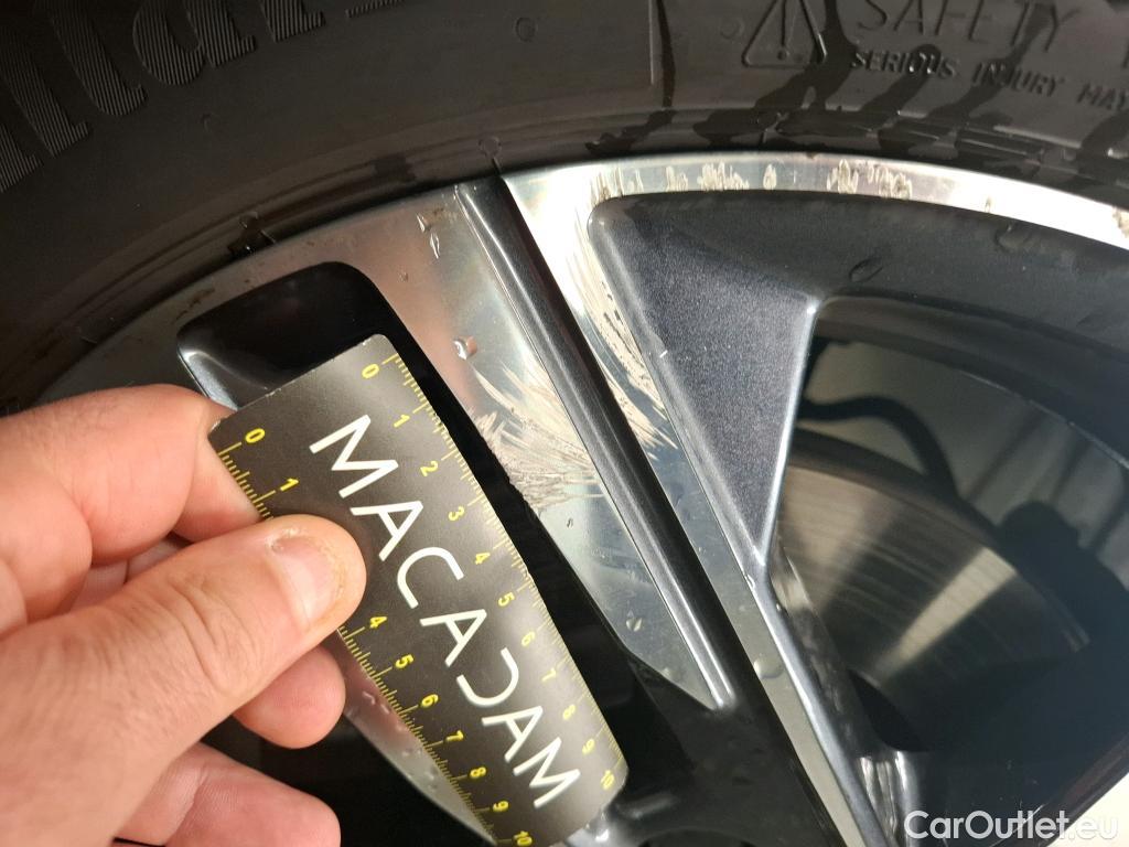  Peugeot  208  Allure Pack 1.2 PureTech 100CV BVA8 E6d #28