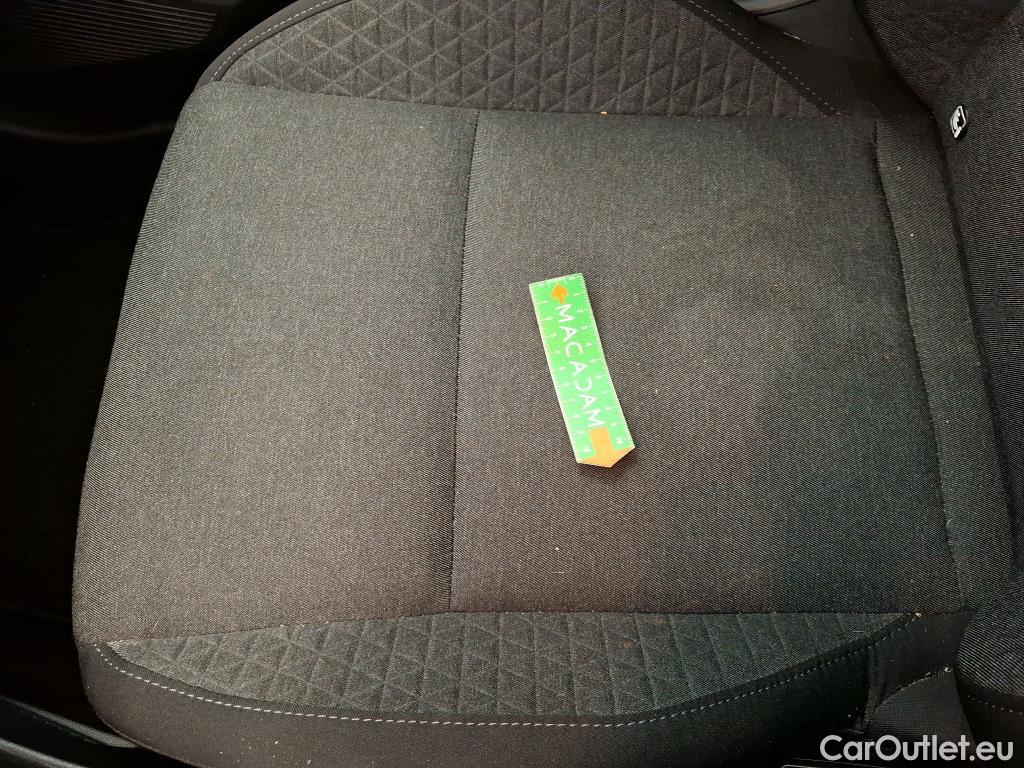  Renault  Clio RENAULT  / 2019 / 5P / Berline Business SCe 65 #14