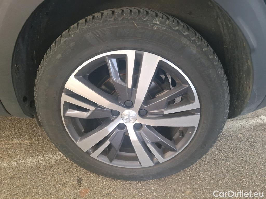  Peugeot  3008  II Allure 1.5 HDi 130CV BVA8 E6d #18