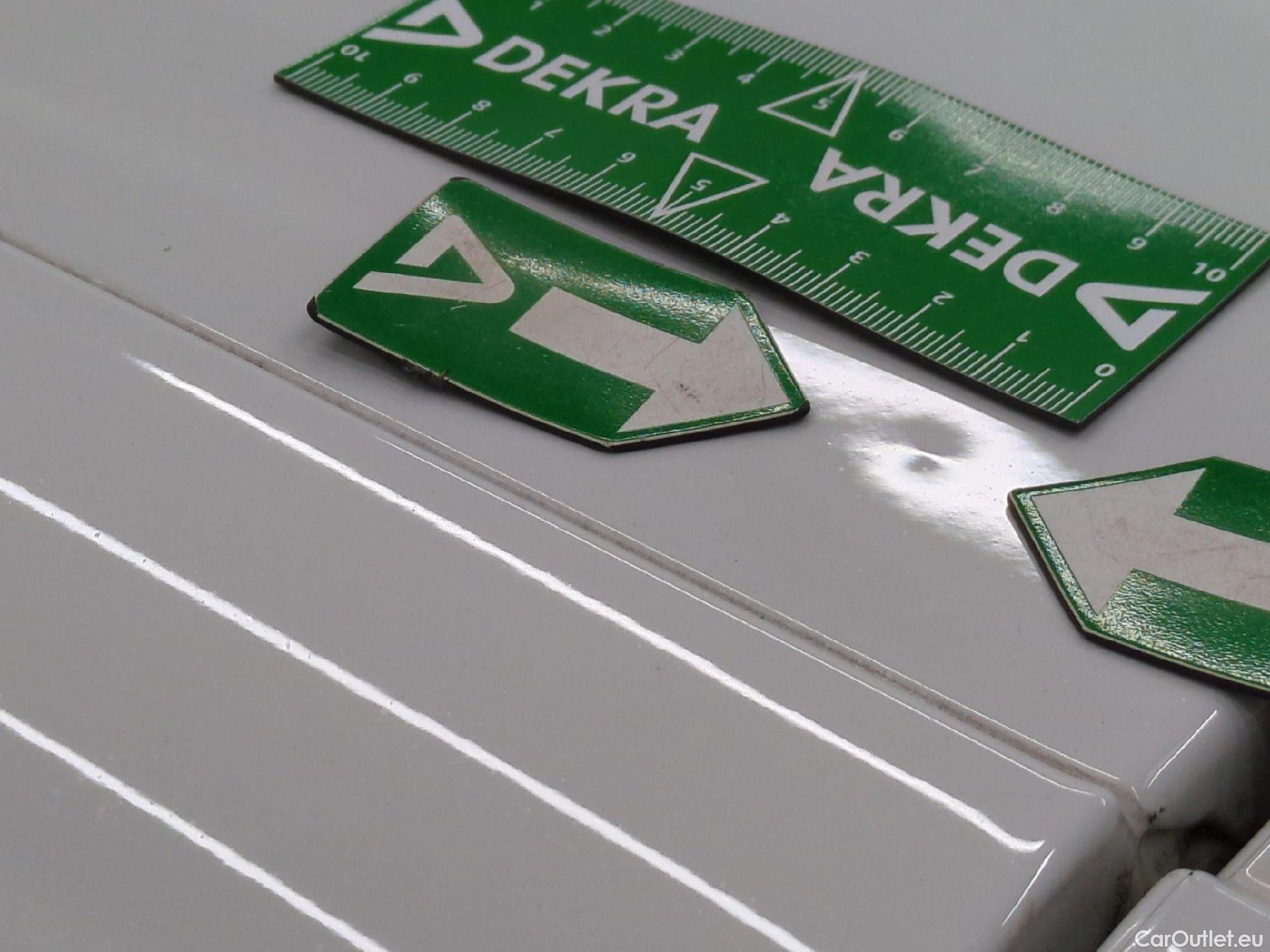  Opel   Grandland X Grandland X Elegance Business 1.2 Turbo 130CV BVA8 E6d #46