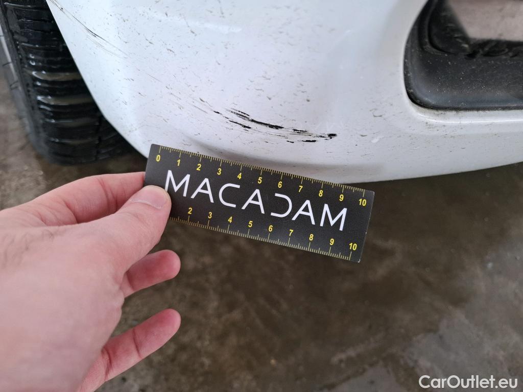  Hyundai  i20  Intuitive 1.2 85CV BVM5 E6 #10