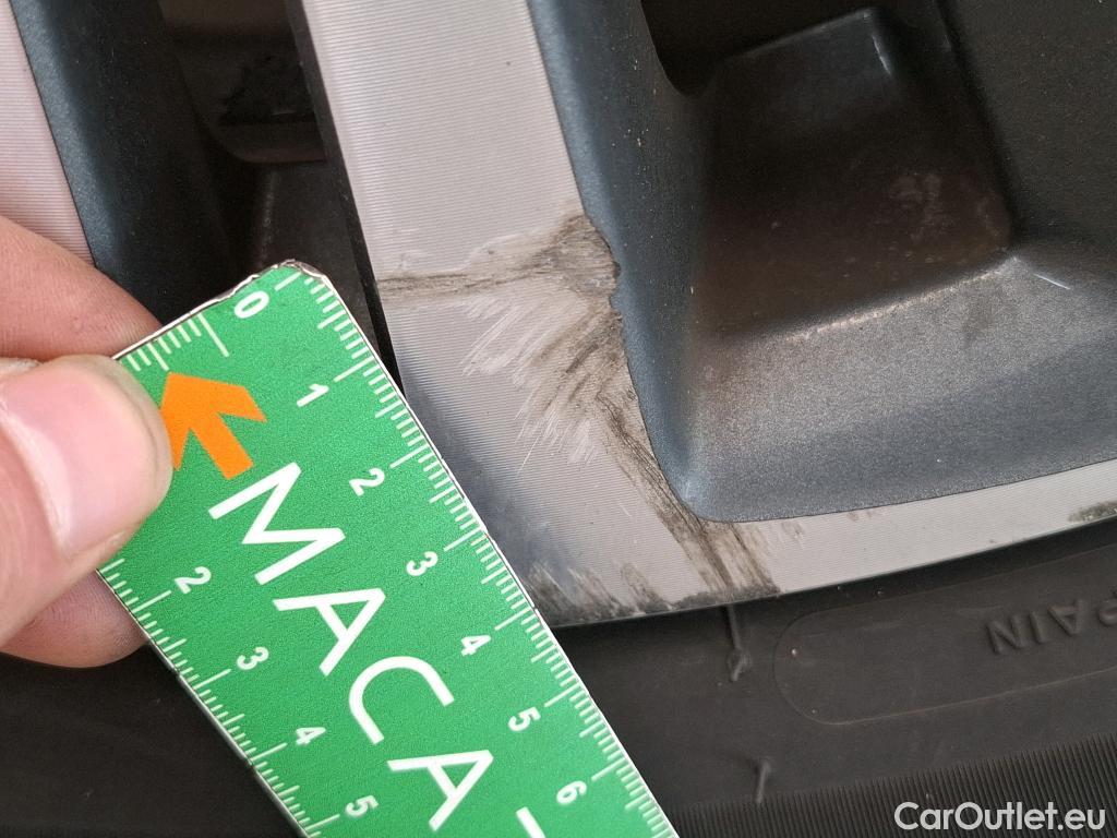  Peugeot  3008  II Allure Pack 1.5 HDi 130CV BVA8 E6d #9