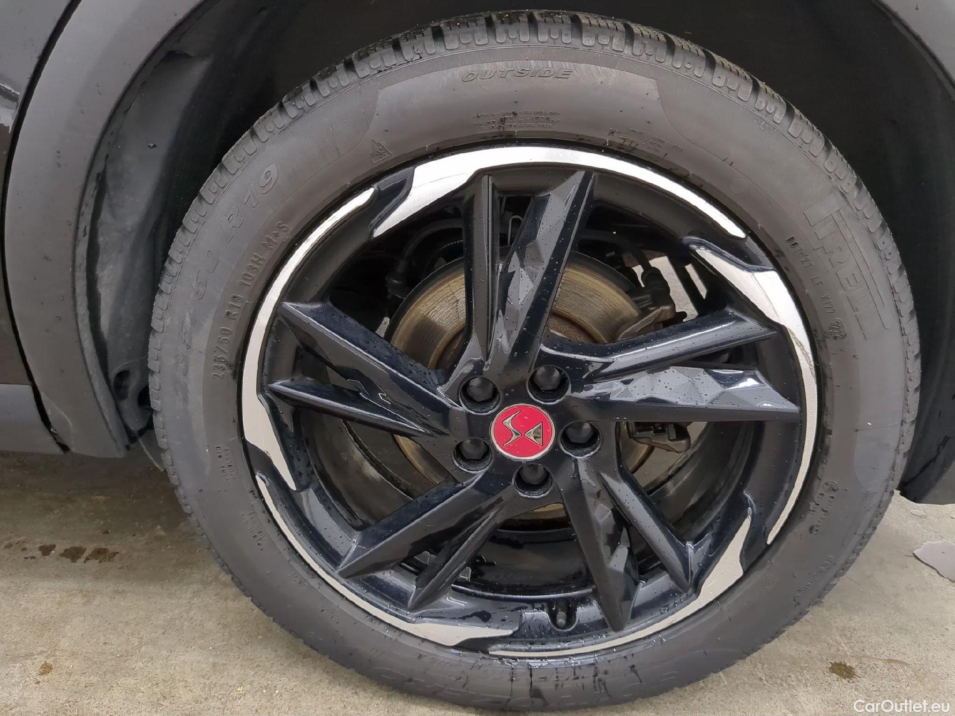  DS  DS7 DS DS 7 Crossback / 2017 / 5P / SUV E-TENSE 225 PERFORMANCE Line + #2