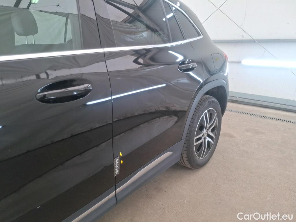  Mercedes  GLA MERCEDES-BENZ  / 2020 / 5P / SUV 1.3  250 e BUSINESS LINE DCT #41