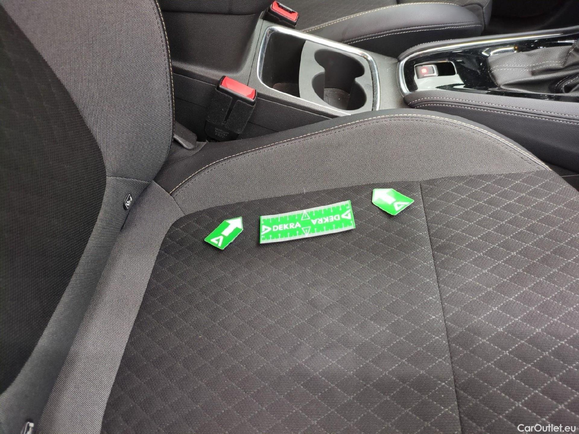  Opel   Grandland X Grandland X Elegance Business 1.2 Turbo 130CV BVA8 E6d #2