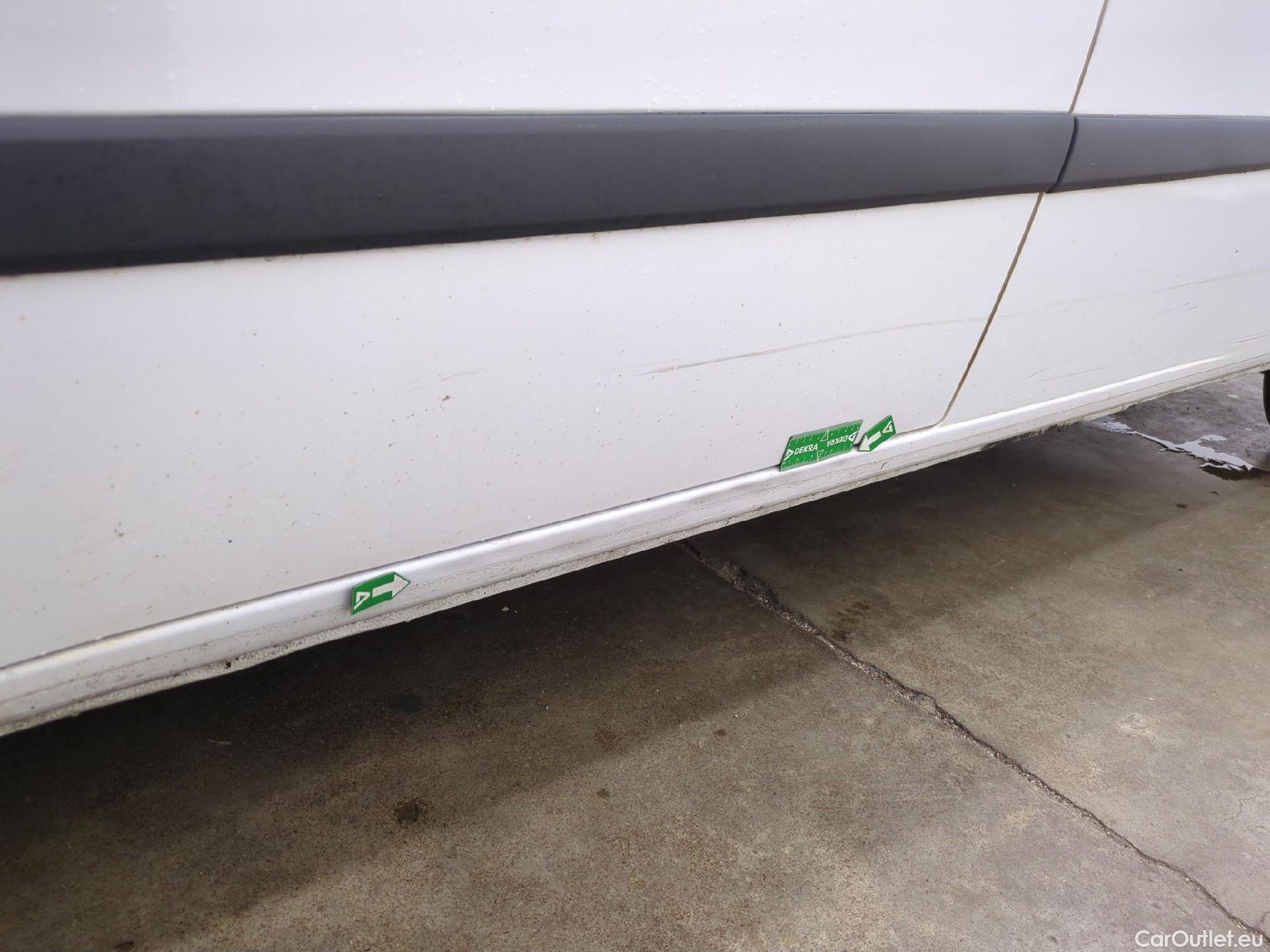  Renault  Kangoo  Express Maxi Grand Confort 1.5 dCi 115CV BVM6 E6dT #40