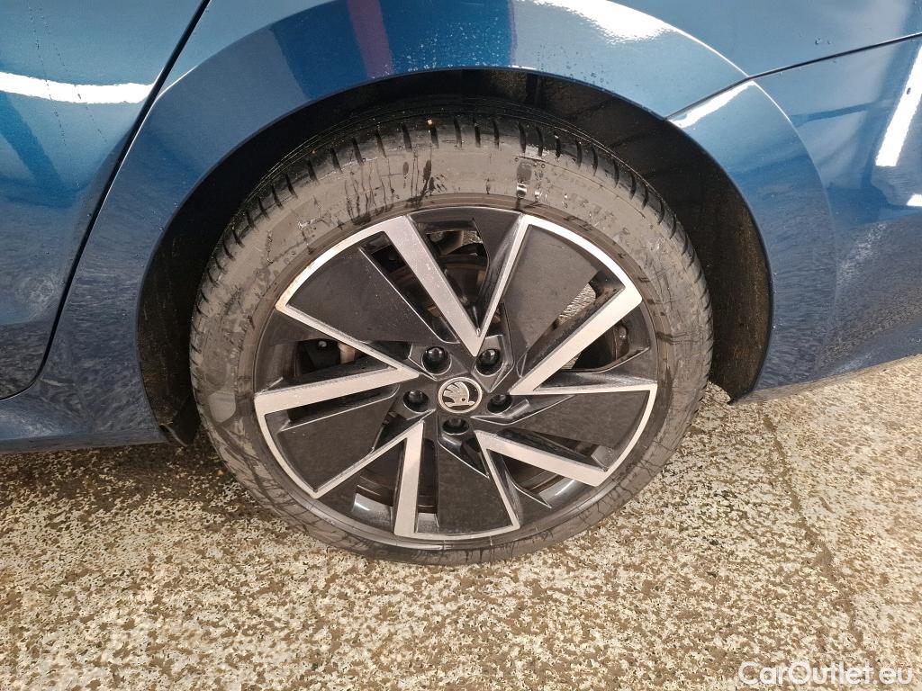  Skoda  Octavia SKODA  / 2020 / 5P / Berline 1.4 TSI PHEV iV 204 DSG6e Business #29