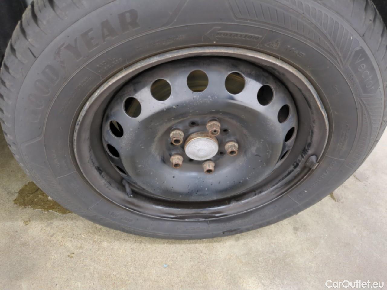  Renault  Kangoo  Express Maxi Grand Confort 1.5 dCi 115CV BVM6 E6dT #28