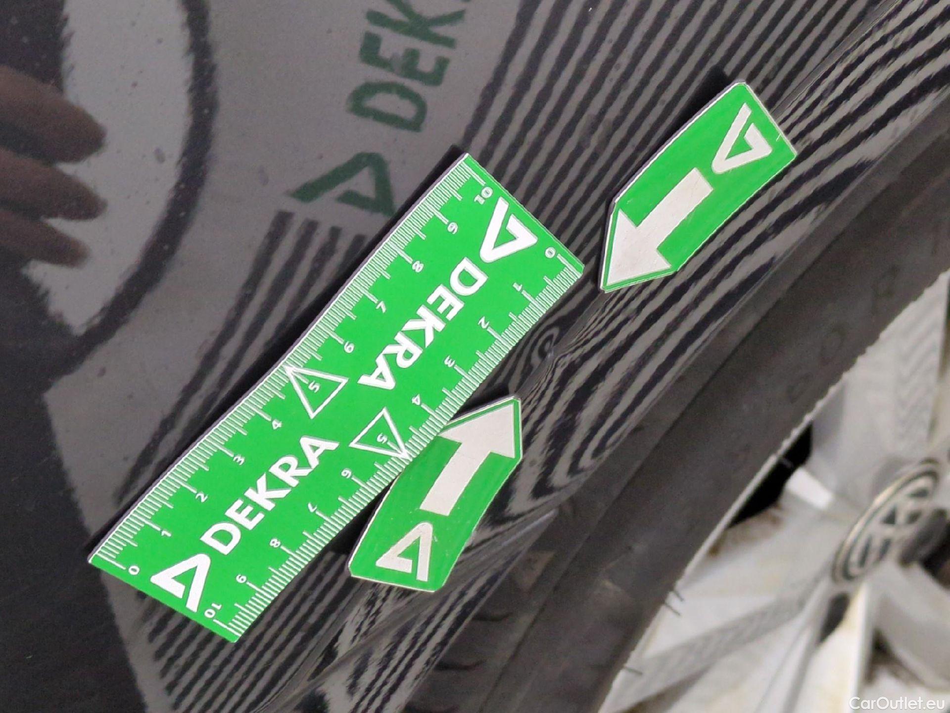  Volkswagen  Passat  Break Comfortline BMT/Start-Stopp 2.0 TDI 150CV BVM6 E6 #10