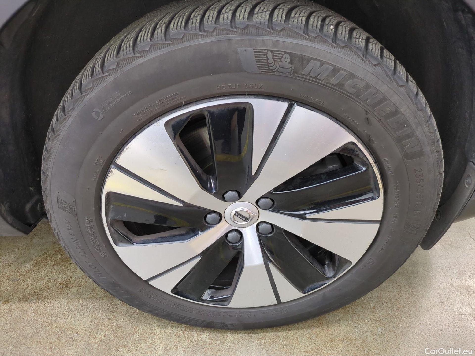  Volvo  XC 40 VOLVO XC40 / 2022 / 5P / SUV Recharge T4 211 DCT7 Start #7