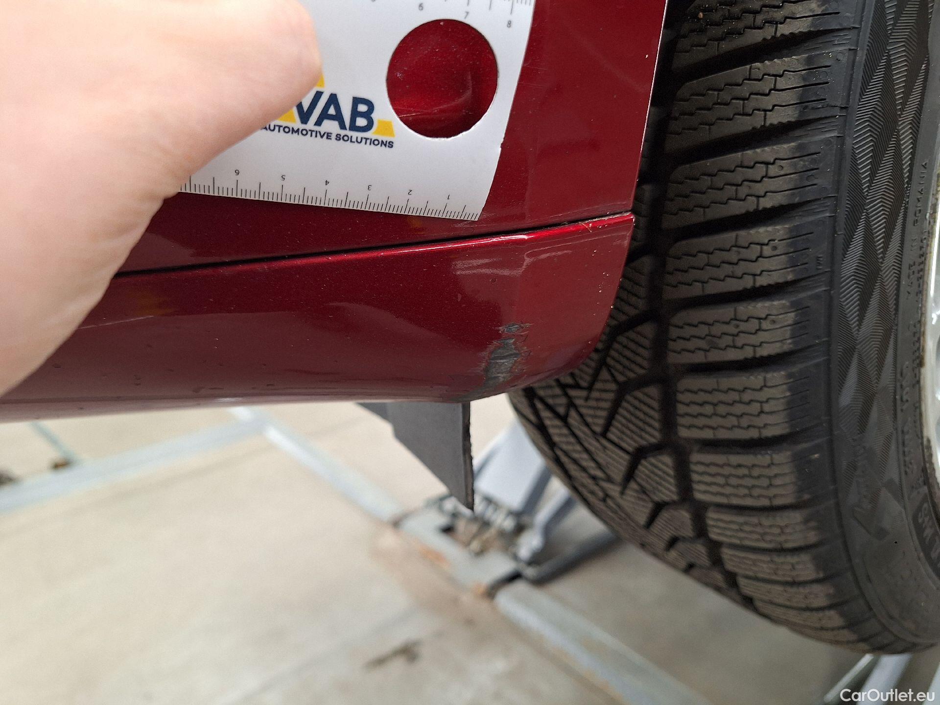  Ford  Mondeo Ford,  5d '14, Ford  2.0TDCi 110kW Vignale 4d #54