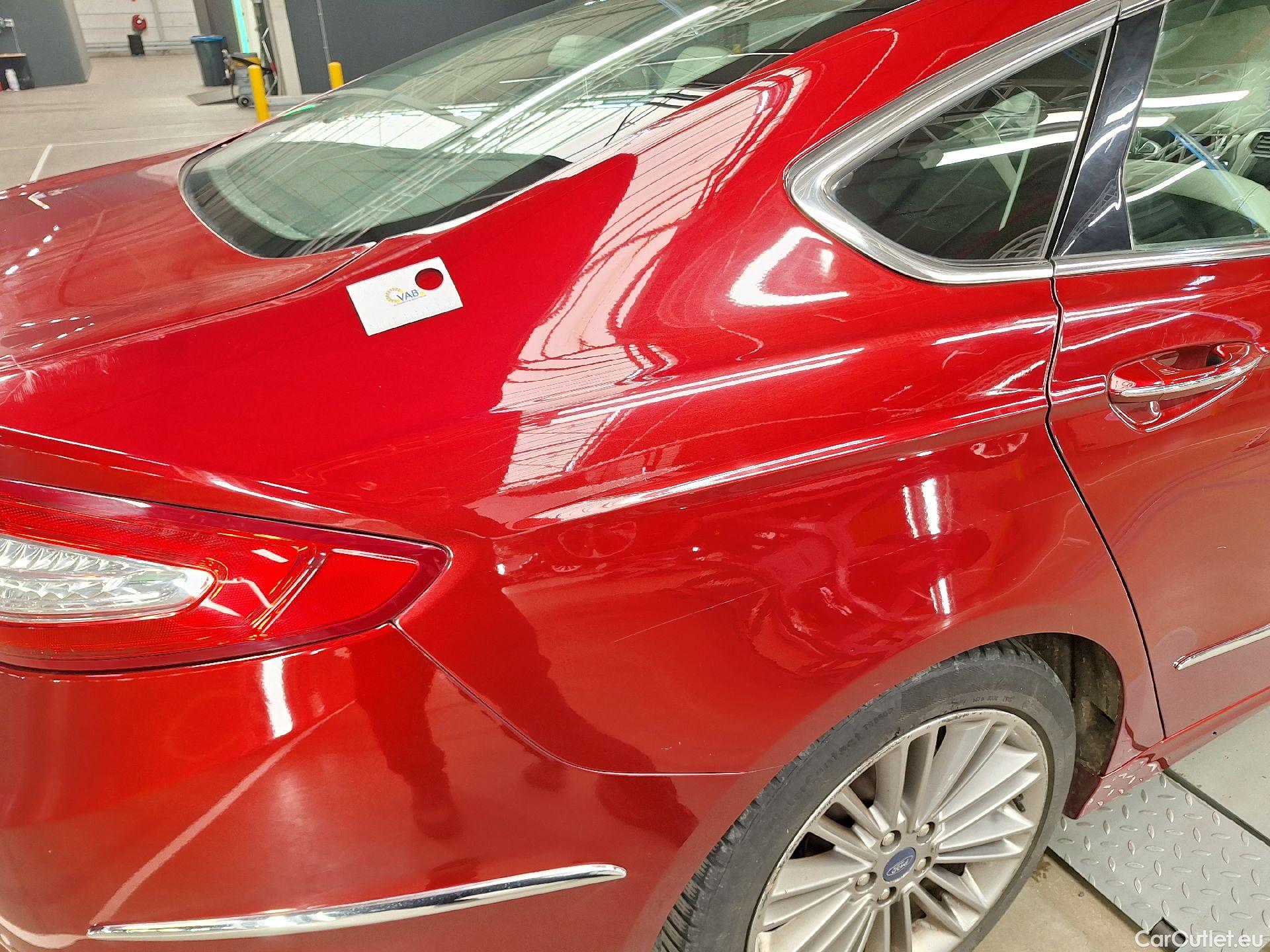  Ford  Mondeo Ford,  5d '14, Ford  2.0TDCi 110kW Vignale 4d #20