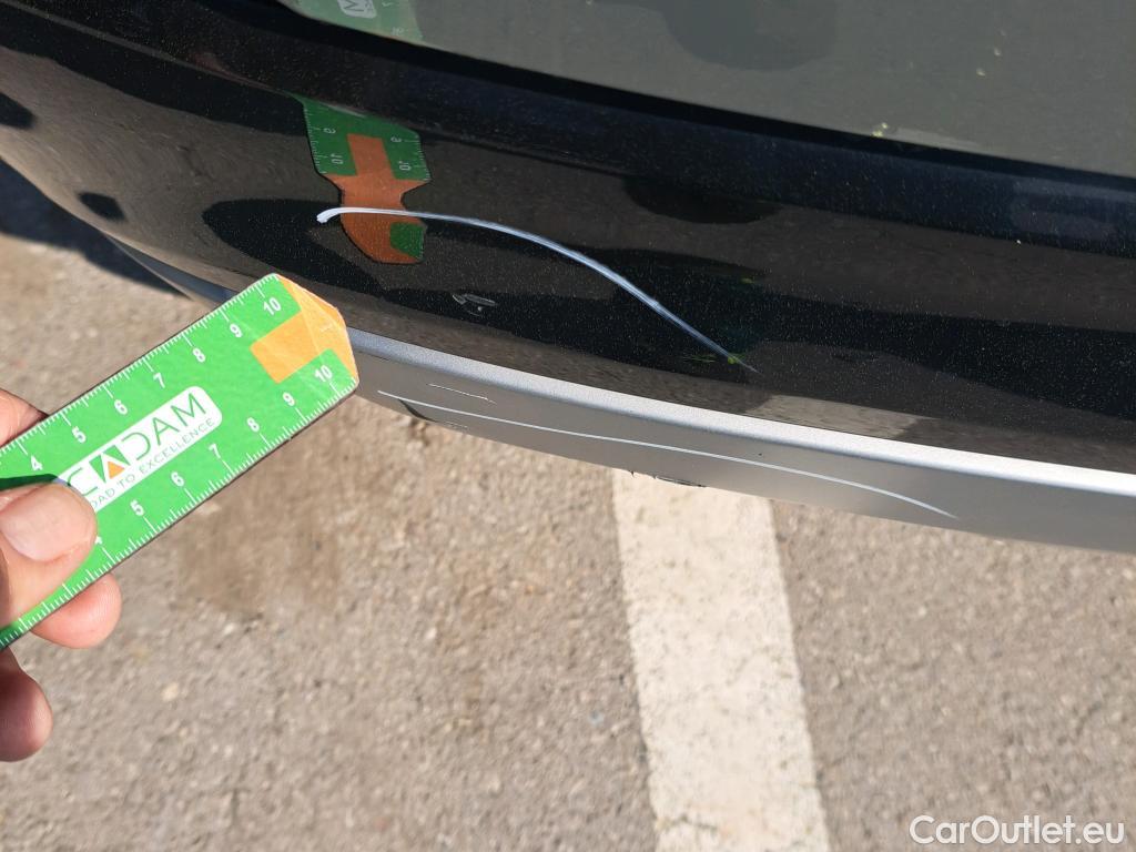  Audi  Q2 AUDI  / 2016 / 5P / todoterreno Design 30 TFSI 85kW (116CV) #11