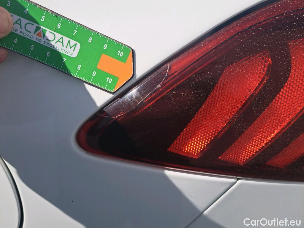  Hyundai  Tucson HYUNDAI  / 2018 / 5P / todoterreno 1.6 CRDI 85kW (116CV) 48V SLE 4X2(SP)(SL) #2