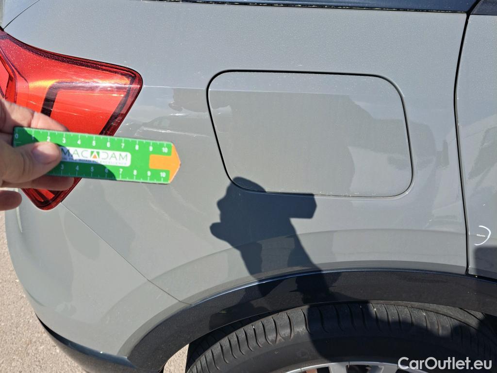  Audi  Q2 AUDI  / 2016 / 5P / todoterreno Design 30 TFSI 85kW (116CV) #32