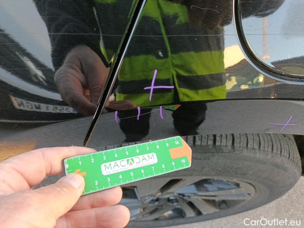  Land Rover  Range Rover LAND ROVER  Evoque / 2015 / 5P / todoterreno 1.5 P300e I3 S AUTO 4WD PHEV #15