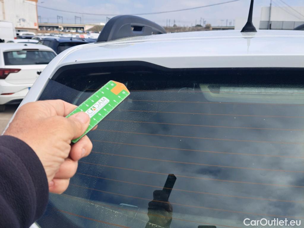  Dacia  Duster DACIA  / 2018 / 5P / todoterreno Essential TCE 74kW(100CV) ECO-G 4X2 #38