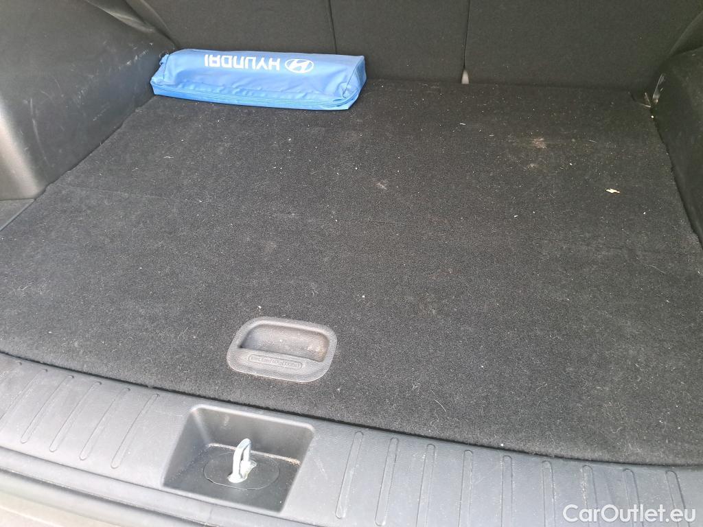  Hyundai  Tucson HYUNDAI  / 2020 / 5P / todoterreno 1.6 CRDI 85kW (115CV) Klass #17