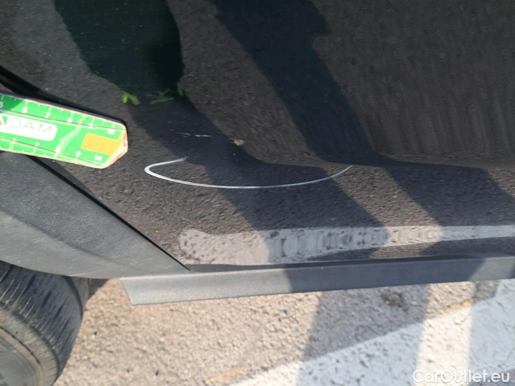  Mercedes  G-Klasee MERCEDES-BENZ GLE / 2018 / 5P / todoterreno GLE 350 de 4MATIC (Híbrido Enchufable) #25