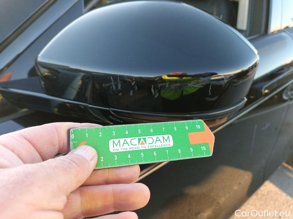  Land Rover  Range Rover LAND ROVER  Evoque / 2015 / 5P / todoterreno 1.5 P300e I3 S AUTO 4WD PHEV #25