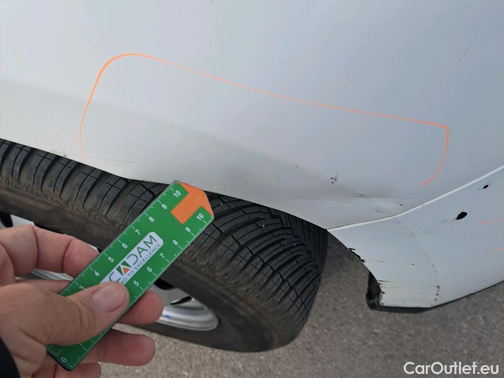  Dacia  Duster DACIA  / 2018 / 5P / todoterreno Essential TCE 74kW(100CV) ECO-G 4X2 #6