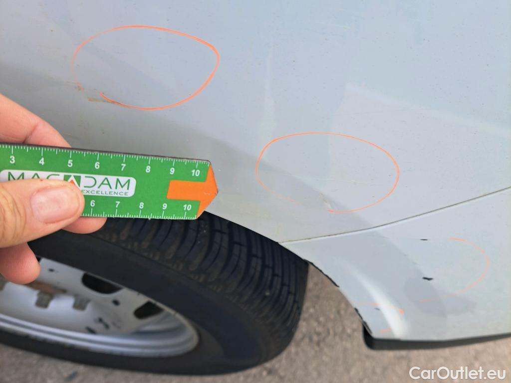  Dacia  Duster DACIA  / 2018 / 5P / todoterreno Essential TCE 74kW(100CV) ECO-G 4X2 #8