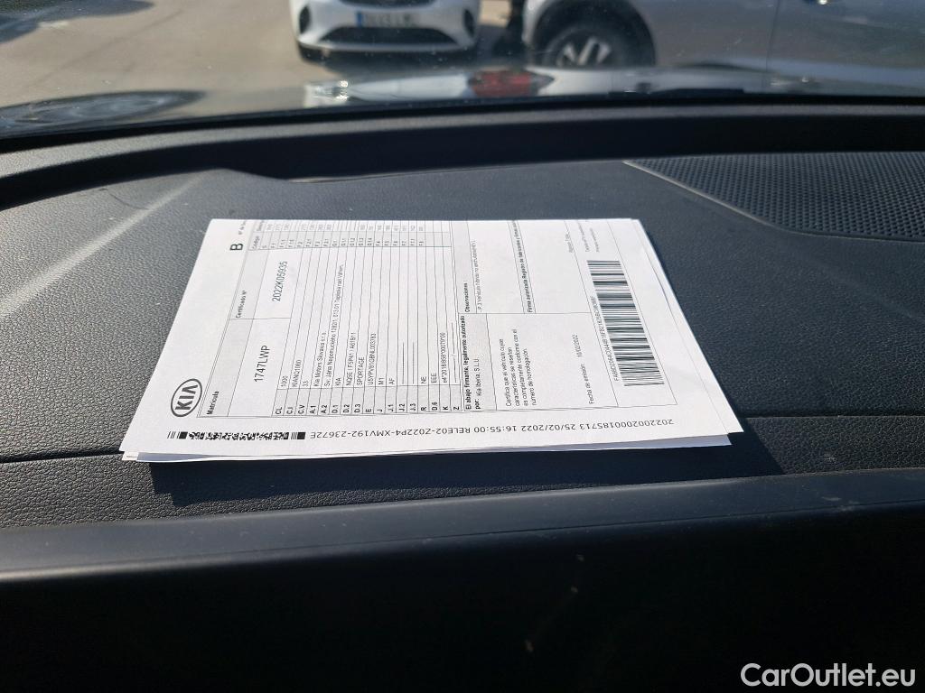  KIA  Sportage KIA  / 2022 / 5P / todoterreno 1.6 T-GDi HEV 171kW (230CV) Drive 4X2 #20