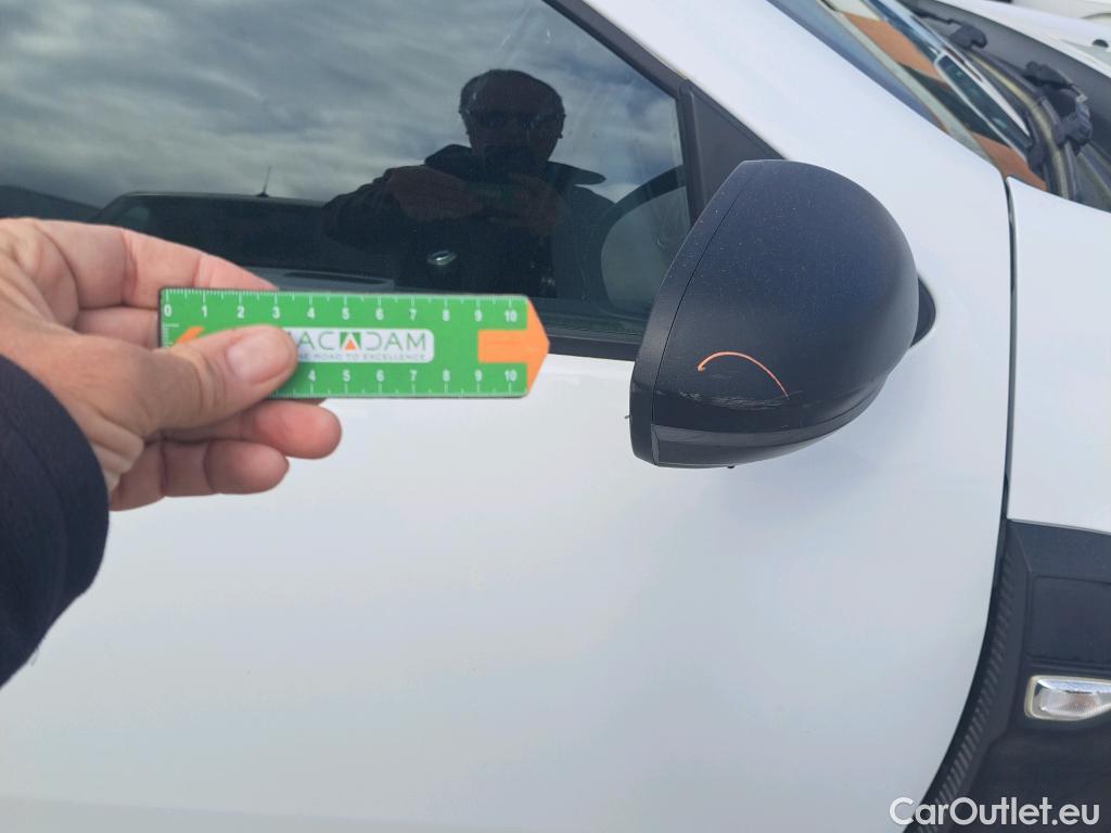  Dacia  Duster DACIA  / 2018 / 5P / todoterreno Essential TCE 74kW(100CV) ECO-G 4X2 #52