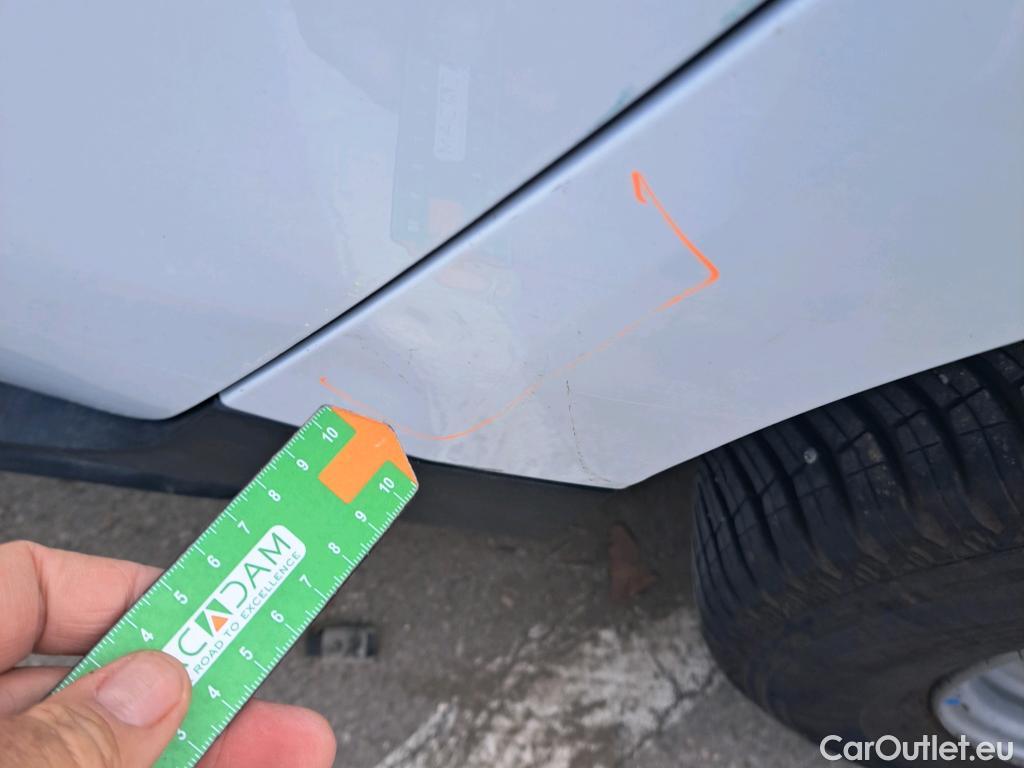  Dacia  Duster DACIA  / 2018 / 5P / todoterreno Essential TCE 74kW(100CV) ECO-G 4X2 #9