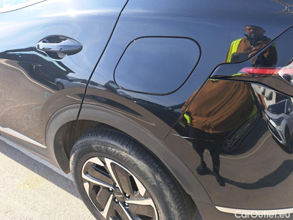  KIA  Sportage KIA  / 2022 / 5P / todoterreno 1.6 T-GDi HEV 171kW (230CV) Drive 4X2 #40