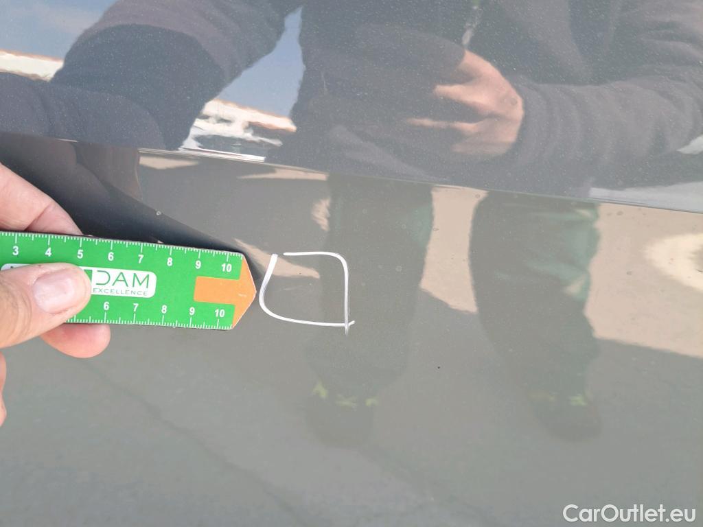  Audi  Q2 AUDI  / 2016 / 5P / todoterreno Design 30 TFSI 85kW (116CV) #31