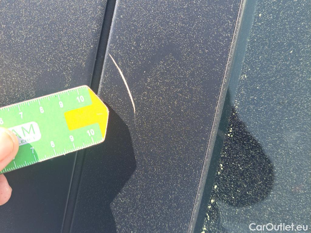  Hyundai  Tucson HYUNDAI  / 2018 / 5P / todoterreno 1.6 CRDI 85kW (116CV) 48V SLE 4X2(SP)(SL) #23