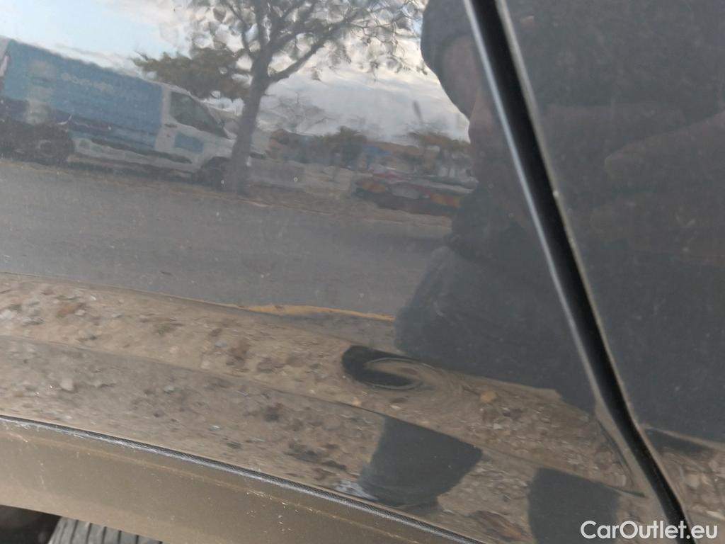  KIA  Sportage KIA  / 2022 / 5P / todoterreno 1.6 T-GDi 110kW (150CV) Drive 4x2 #4