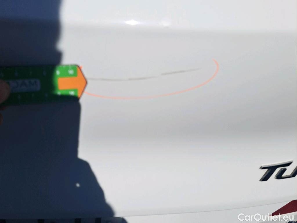  Hyundai  Tucson HYUNDAI  / 2018 / 5P / todoterreno 1.6 CRDI 85kW (116CV) 48V SLE 4X2(SP)(SL) #6