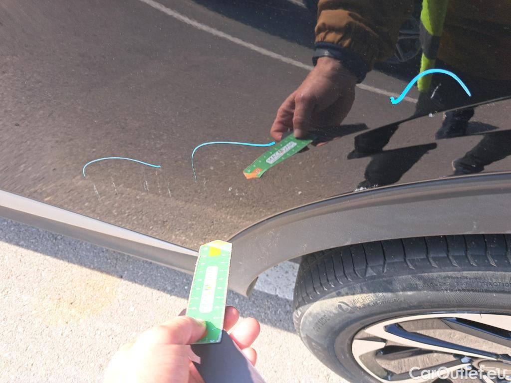  KIA  Sportage KIA  / 2022 / 5P / todoterreno 1.6 T-GDi HEV 171kW (230CV) Drive 4X2 #4