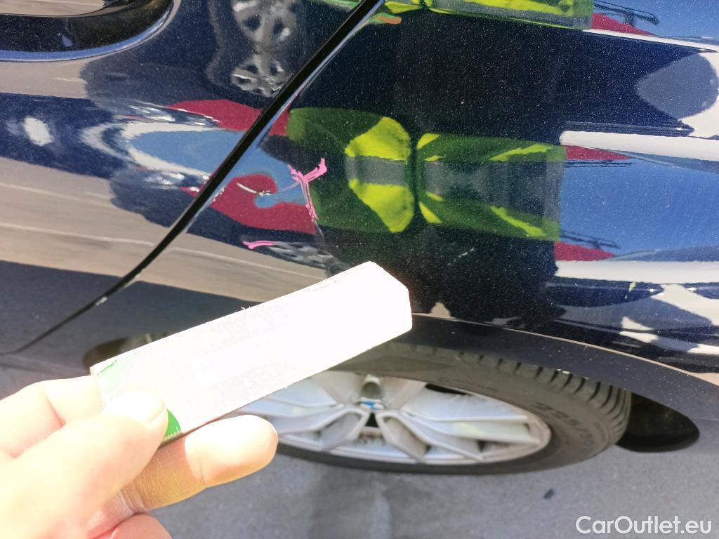  Bmw  Serie 3 BMW  / 2018 / 4P / sedán 318d Auto. #4