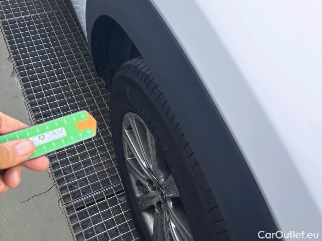  Lexus  NX LEXUS  / 2017 / 5P / todoterreno 2.5 300h Business Navigation 2WD (CX) #3