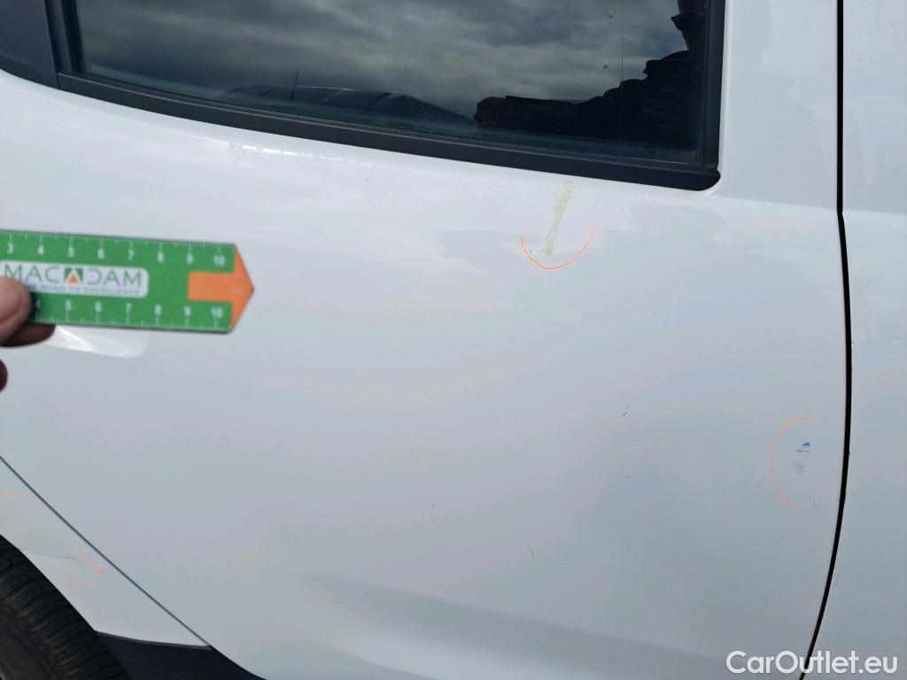  Dacia  Duster DACIA  / 2018 / 5P / todoterreno Essential TCE 74kW(100CV) ECO-G 4X2 #33