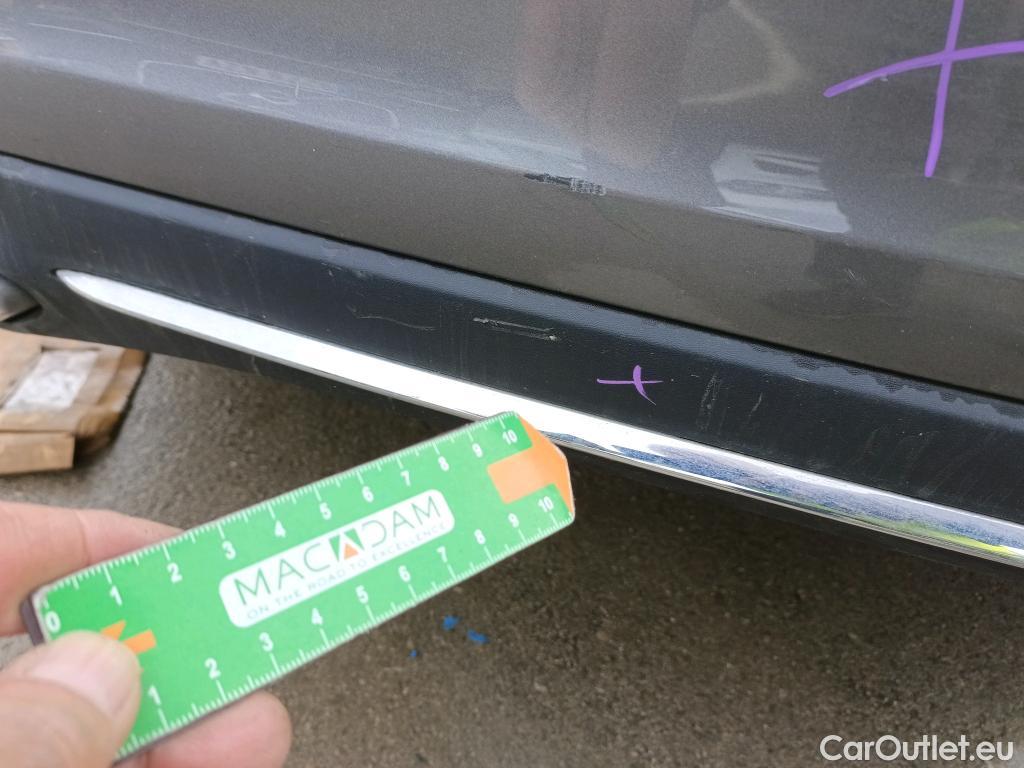  Mercedes  A-Klasse MERCEDES-BENZ Clase A / 2018 / 4P / sedán Sedán A 250 e #22