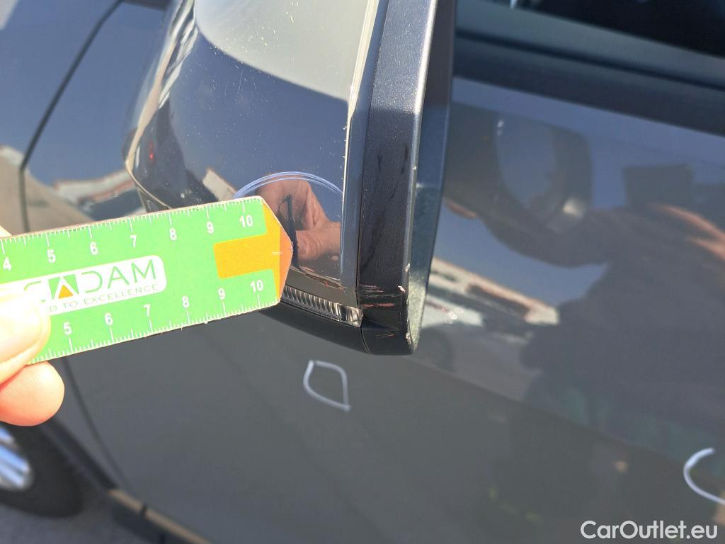  Audi  Q2 AUDI  / 2016 / 5P / todoterreno Design 30 TFSI 85kW (116CV) #35