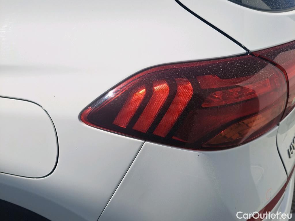  Hyundai  Tucson HYUNDAI  / 2018 / 5P / todoterreno 1.6 CRDI 85kW (116CV) 48V SLE 4X2(SP)(SL) #1