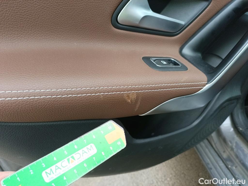  Mercedes  A-Klasse MERCEDES-BENZ Clase A / 2018 / 4P / sedán Sedán A 250 e #30