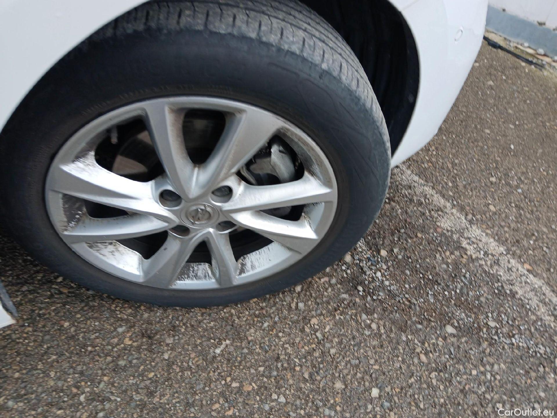  Opel  Corsa OPEL  1.2T XHL 74kW (100CV) Elegance #19