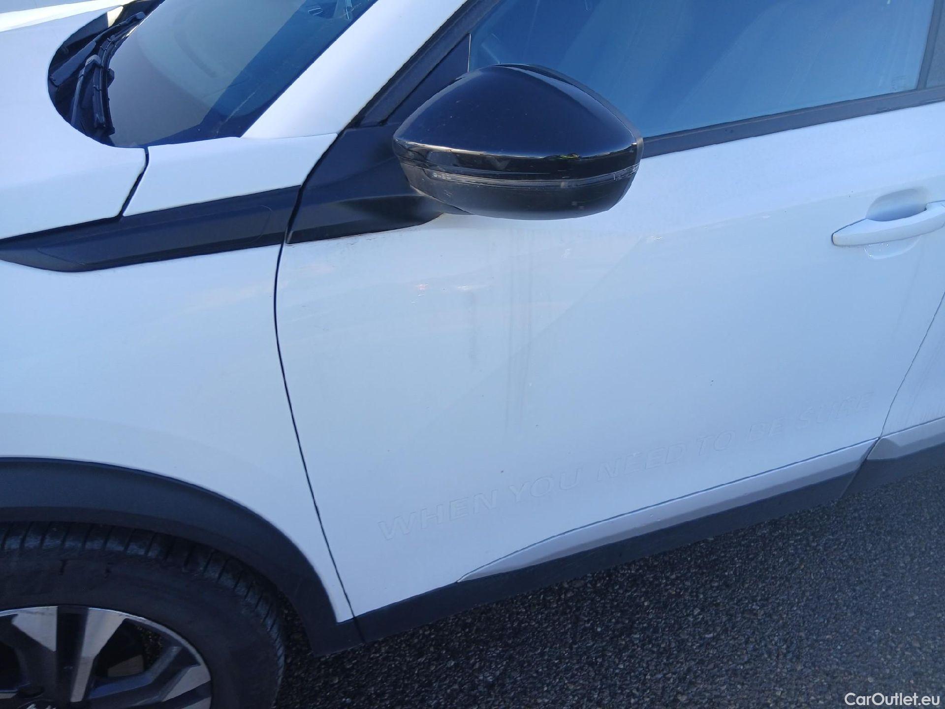  Peugeot  2008 PEUGEOT  / 2019 / 5P / todoterreno Allure BlueHDI 81kW (110CV) #7