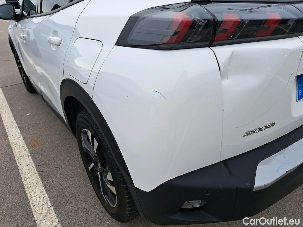  Peugeot  2008 PEUGEOT  / 2019 / 5P / todoterreno Allure BlueHDI 81kW (110CV) #42